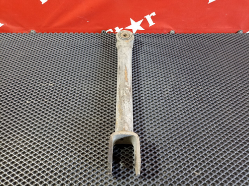 Стойка заднего стабилизатора