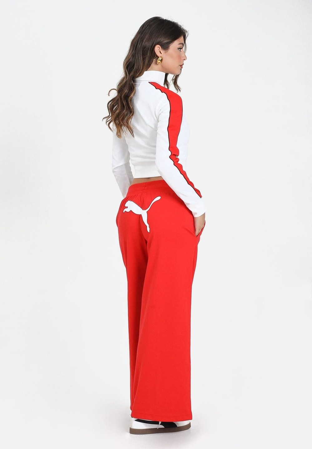 Брюки спортивные женские PUMA FUTURE.PUMA.ARCHIVE Low Rise Relaxed Pants op