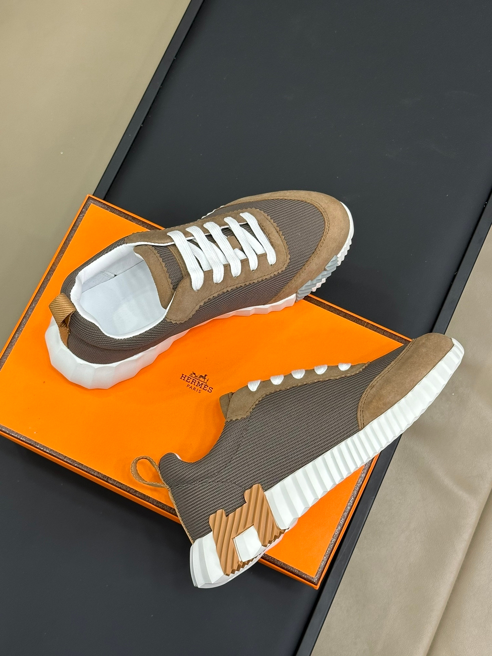 Hermes Bouncing Sneaker