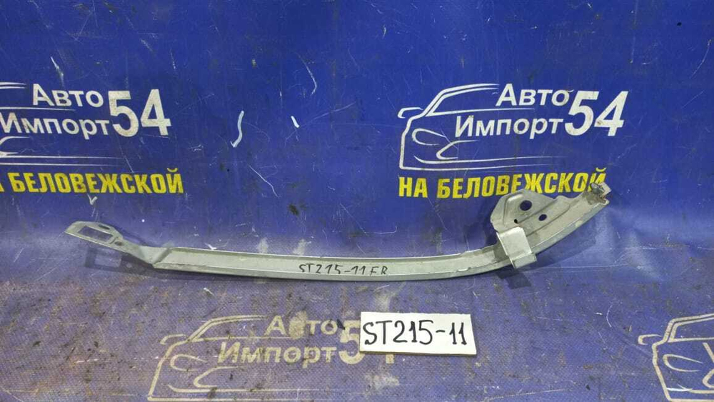 Планка под фару правая TOYOTA CALDINA 1999