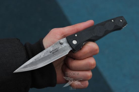 Складной нож Mcusta Damascus Tactility MC-0121D c клинком из стали VG-10 San Mai (Laminated Stainlesss Damascus) рукоять микарта