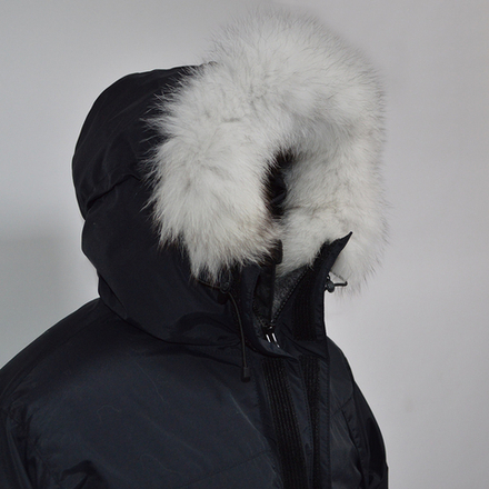 Опушка капюшона куртки Аляска из натурального меха песца