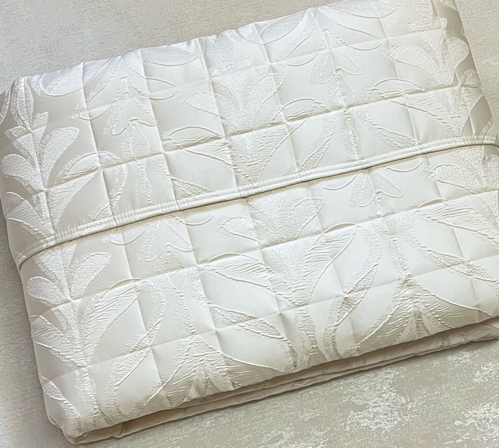 Покрывало 270х270 Dondi Majestic сливочное