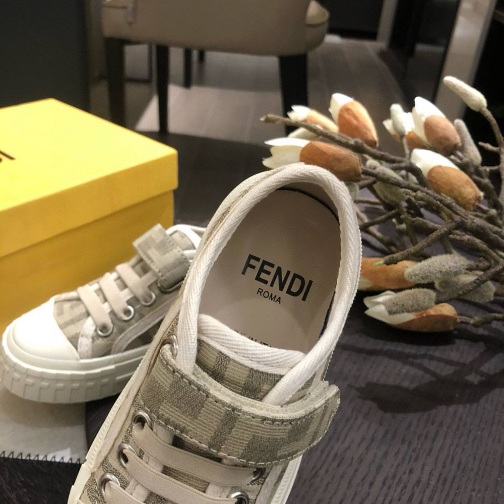 Кеды Fendi