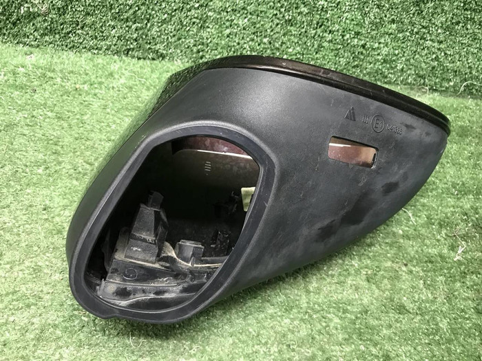 Крышка зеркала правая Porsche Cayenne 2 958 10-18