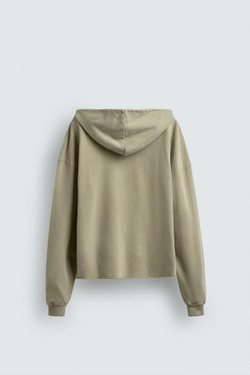 ZARA ТОЛСТОВКА С ЭФФЕКТОМ ПОТЕРТОСТИ И ПРИНТОМ, ЗЕЛЕНОВАТЫЙ