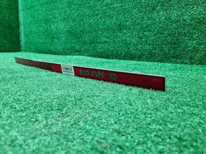 Катафот центральный Hyundai Santa Fe 4 TM (20-24)