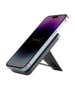 Внешний аккумулятор MagSafe с подставкой Energea MagPac Grip 5K (5000 мА·ч) Беспроводная зарядка: Qi 15 Вт. Проводная зарядка: USB-C. Есть LED-индикация и поддержка PD. Энергоёмкость — 19,25 Вт·ч. Максимальная выходная мощность — 20 Вт