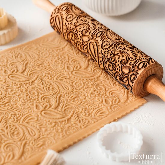 Скалка с узором Изящный пейсли