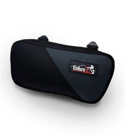 СУМКИ И РЮКЗАКИ