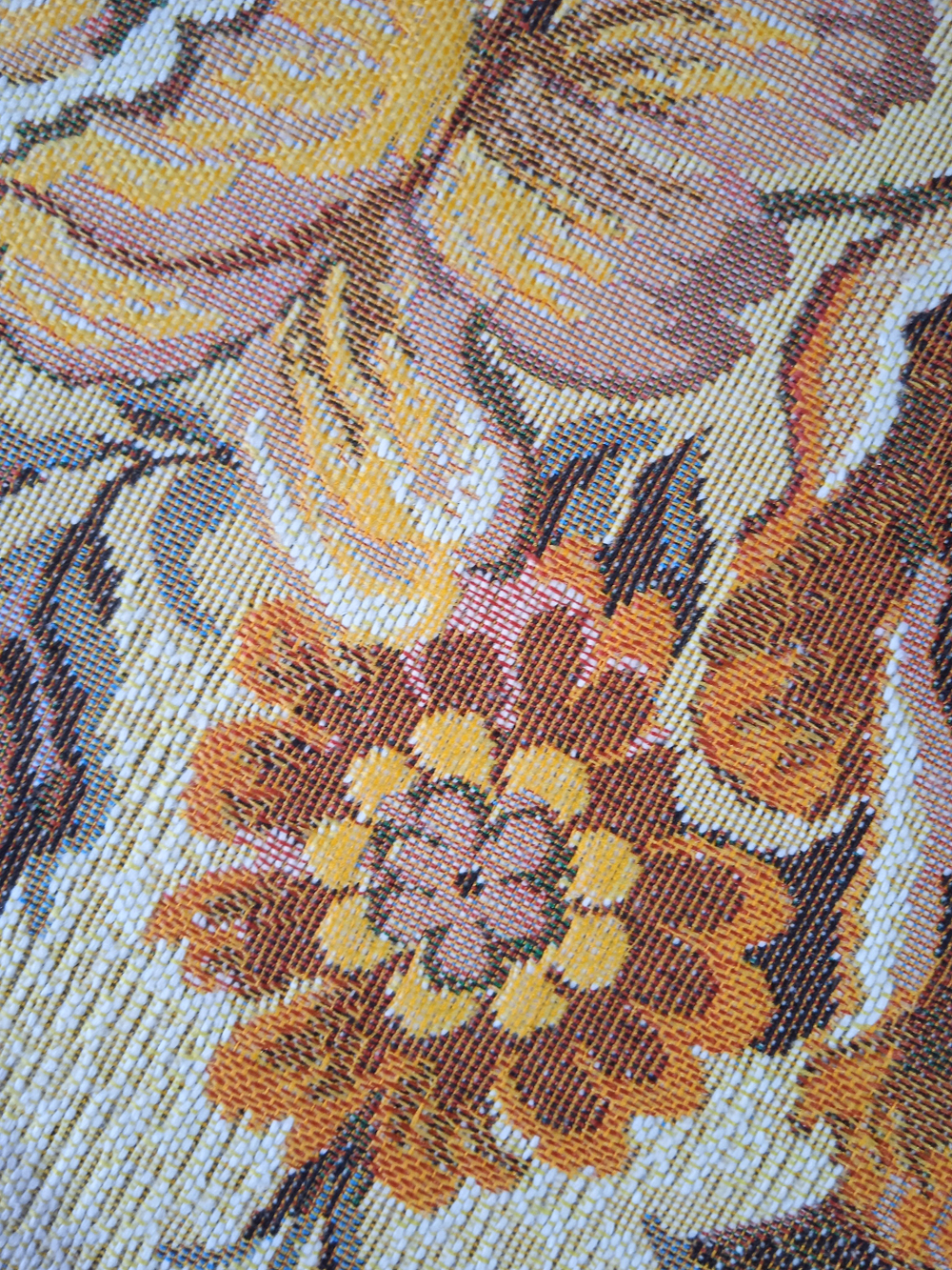 Декоративная гобеленовая салфетка Золотая чаша D 54 см