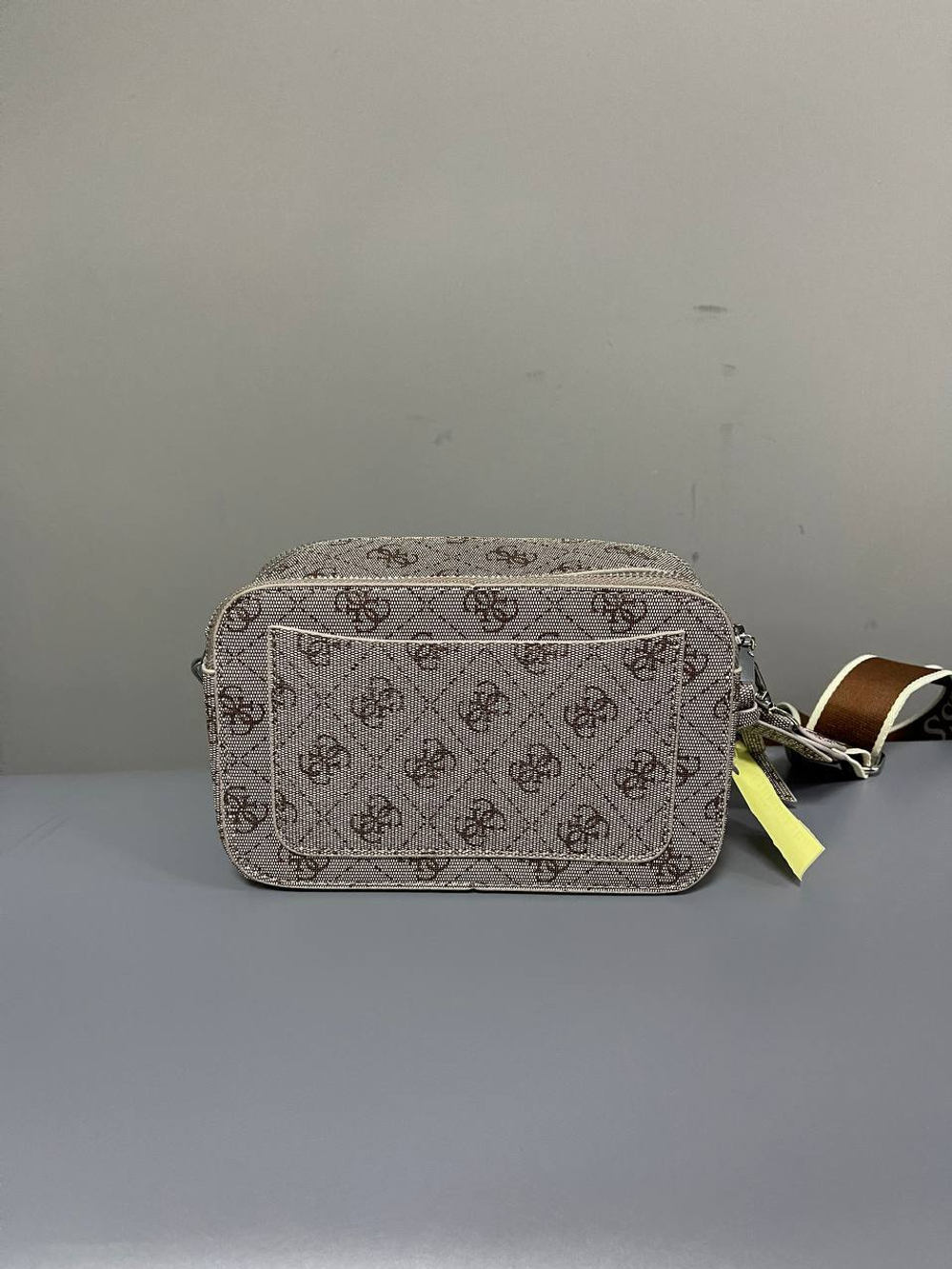 Сумка GUESS