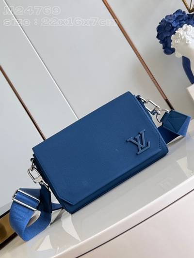 Louis Vuitton Takeoff Messenger PM