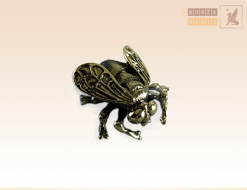 фигурка Муха комнатная (лат. Musca domestica)