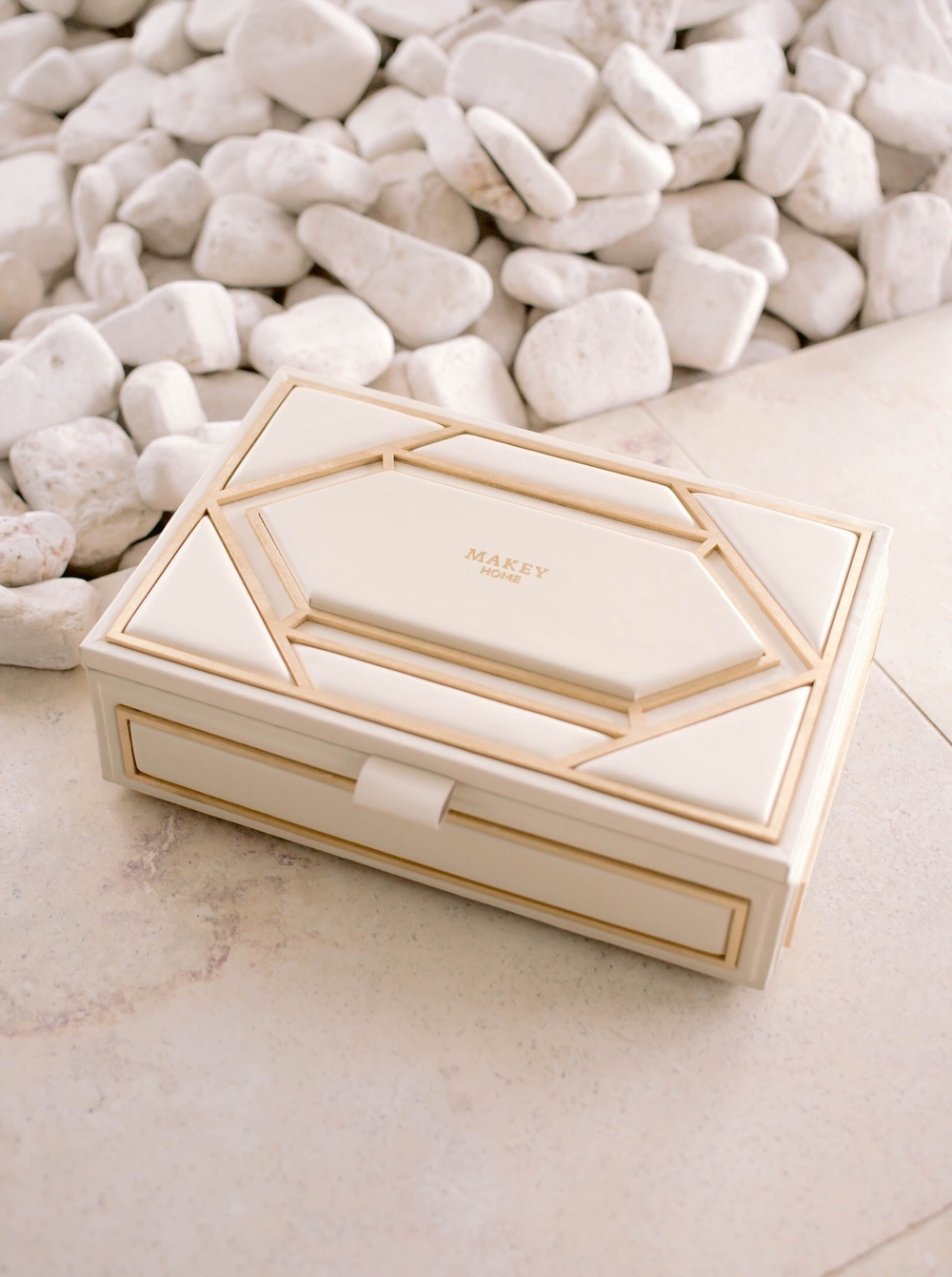 Шкатулка большая прямоугольная «Deco». Цвет молочный