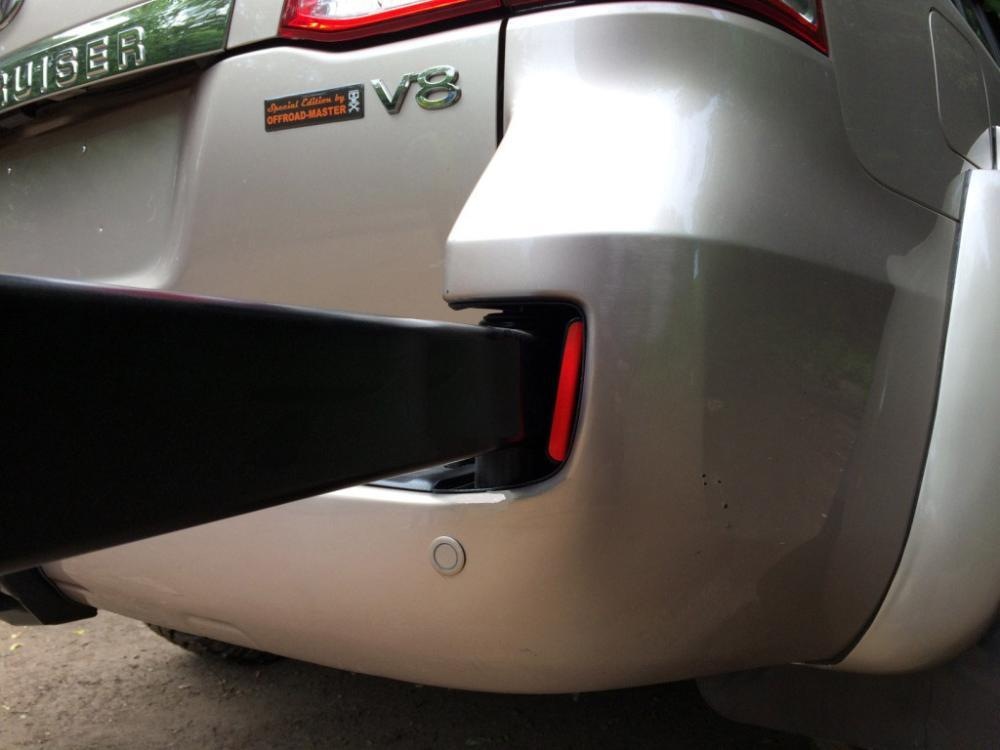 Калитка с фаркопом в штатный задний бампер Toyota Land Cruiser 200 (под штатное колесо) с подсветкой номера РИФ