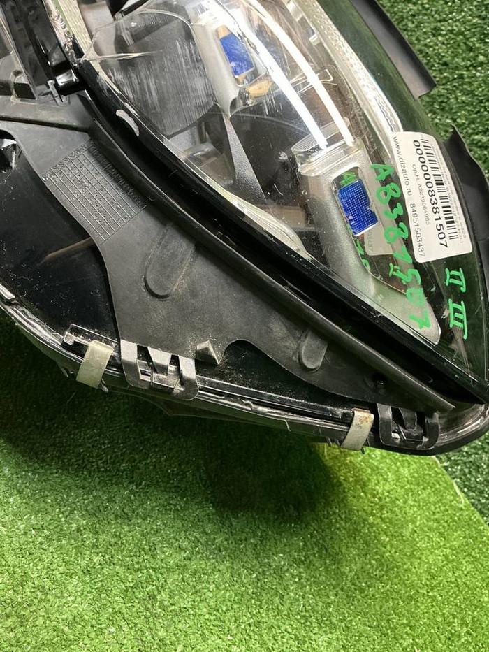 Фара левая Mercedes S W223 (20-нв) Digital Light