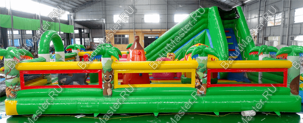 Надувной батут "Джунгли малый" борта с сеткой, размер 10*7*5 м