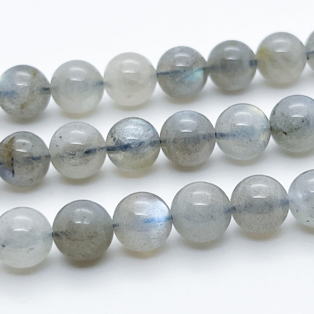 Лабрадор, диаметр 9-9,4 мм, цена за 10 шт (1/4 нити)