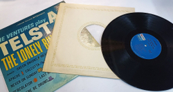Винтажная виниловая пластинка The Ventures The Ventures Play Telstar, The Lonely Bull (USA 1962)