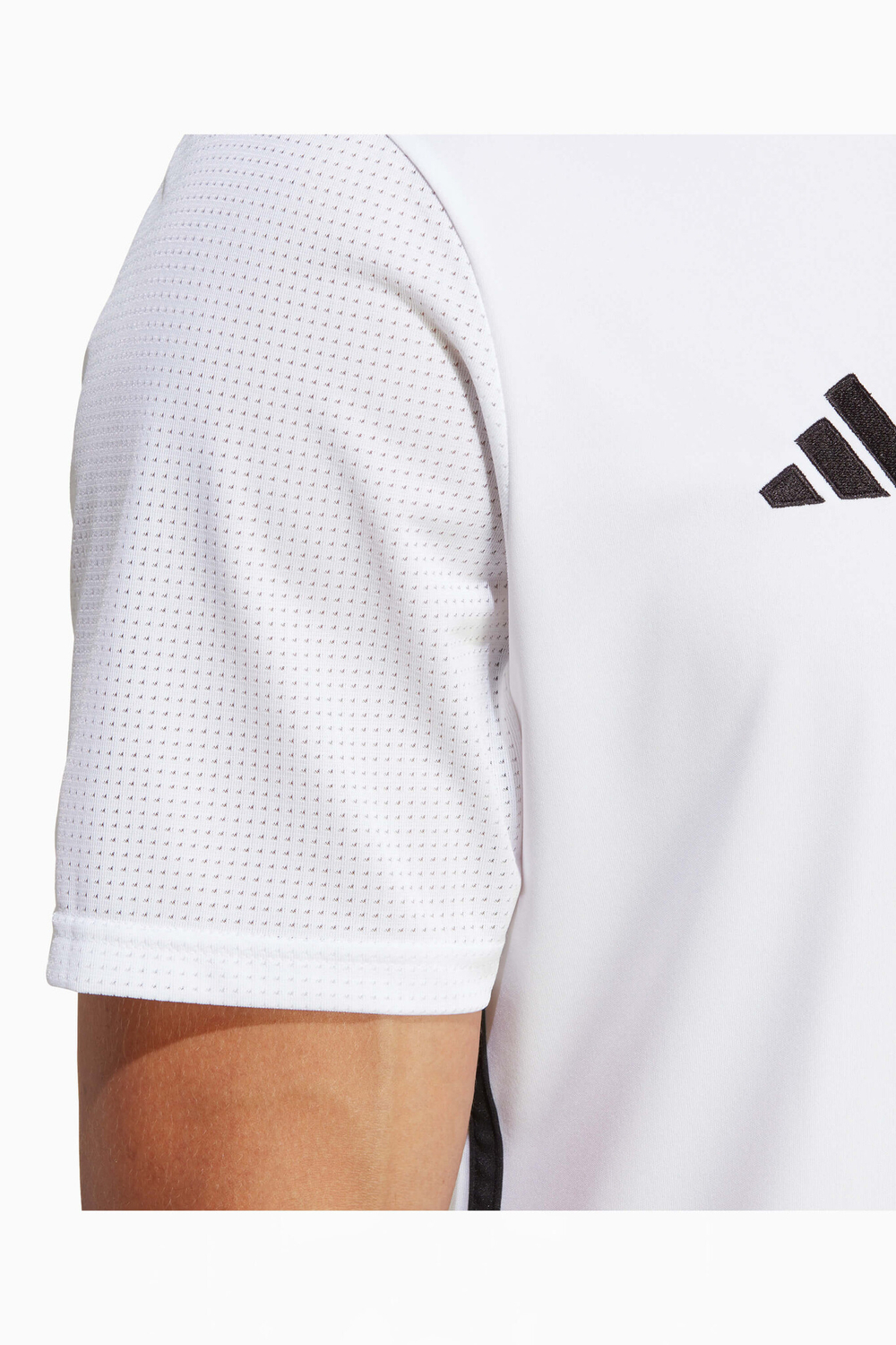 Футболка adidas Tabela 23