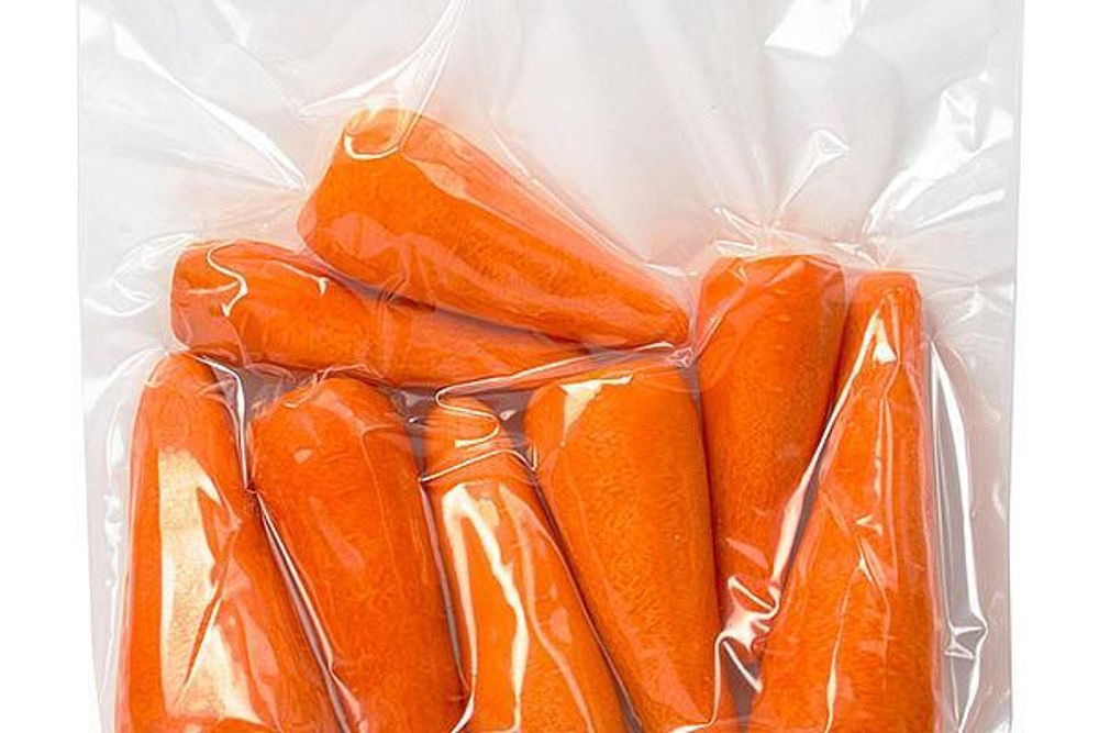 Морковь чищенная