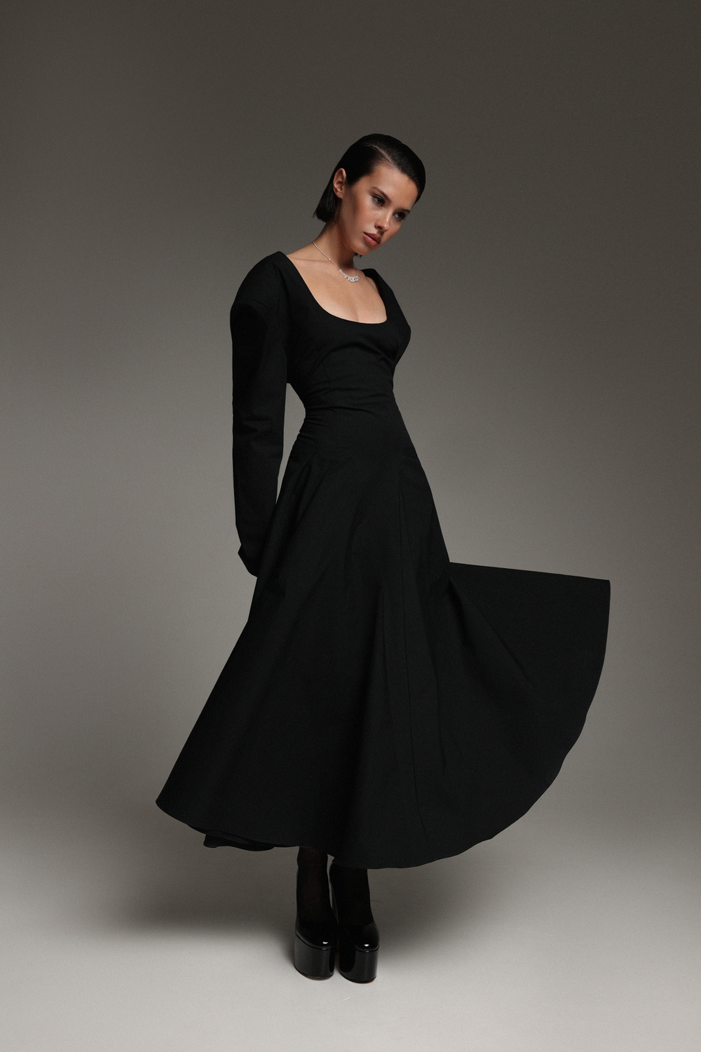 Платье А-силуэта