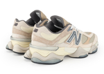 New Balance 9060 (Beige)