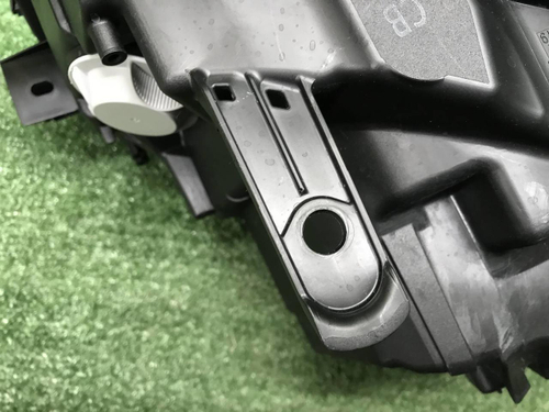 Фара правая Toyota Land Cruiser 300 (2021-н.в.) LED