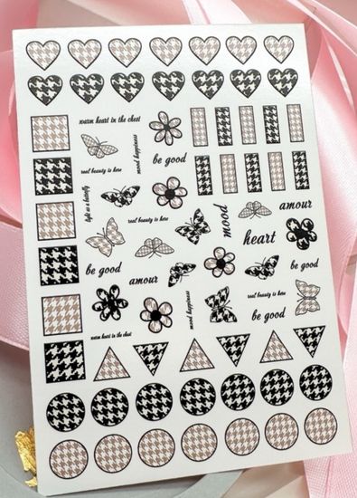 Слайдер-дизайн Crazy Shine Nails mini: Твидовые фигуры