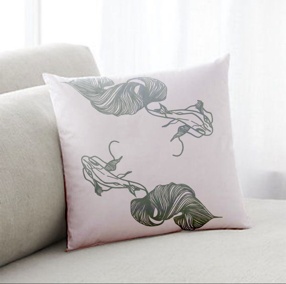 Подушка "Карпы Кои"