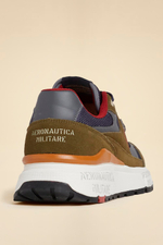 Кроссовки из натуральной кожи