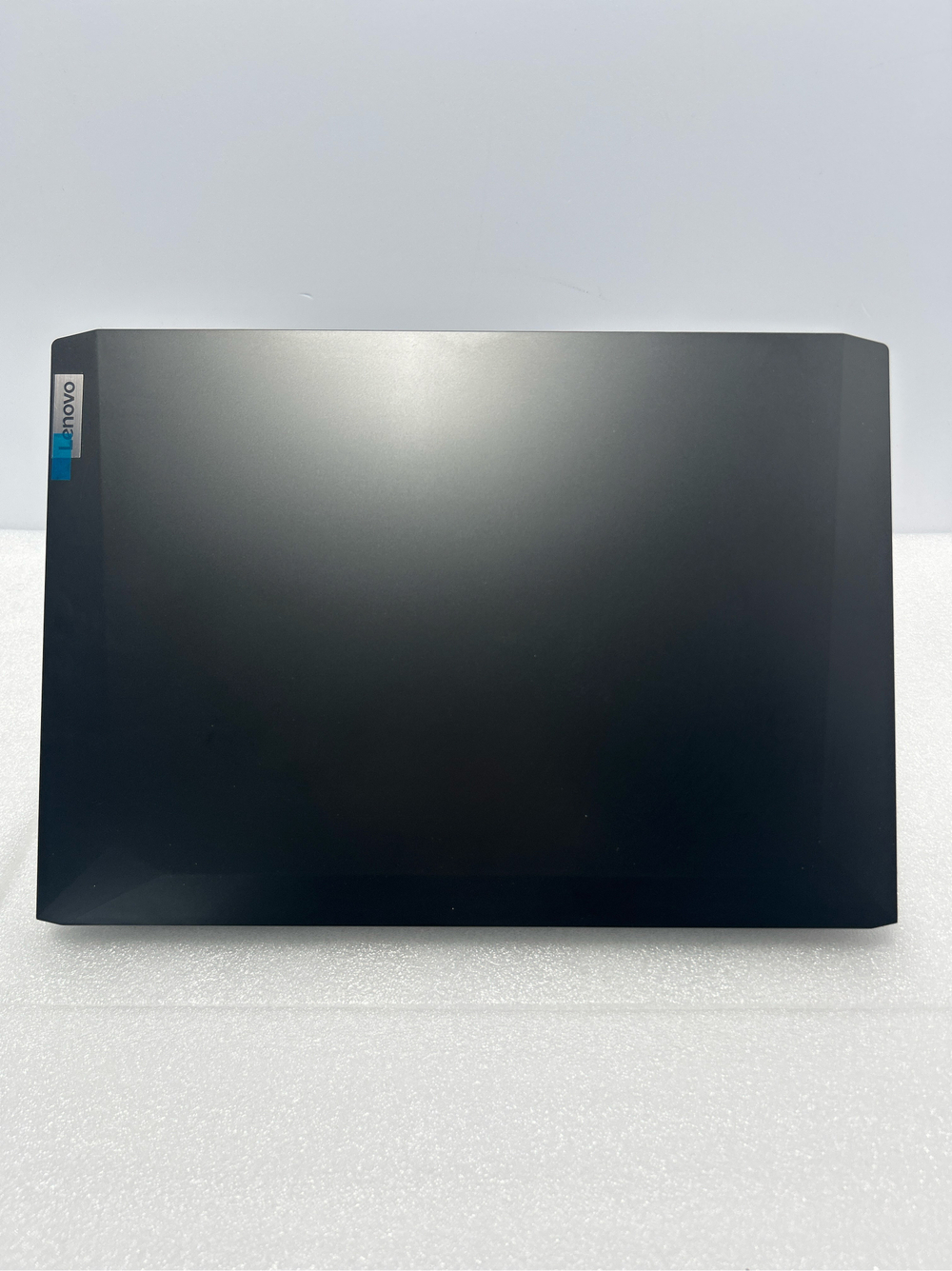 Ноутбук Lenovo IdeaPad Gaming 3 15ACH6 82K200H2RK 15.6"/AMD Ryzen 7 5800H/RAM 16 GB/SSD 512 GB/Nvidia RTX3050 4GB/1920x1080/IPS 120Hz/DOS/Подсветка кл-ры: LED/Черный. Состояние: Уценка/небольшие след. на матрице от клавиатуры/B1