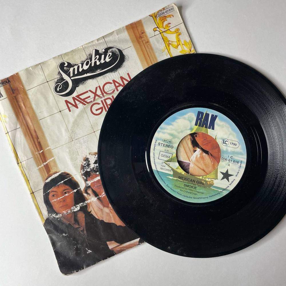 Винтажная виниловая пластинка 7 дюймов (маленькая пластинка) Смоуки Smokie Mexican Girl (Германия 1978)