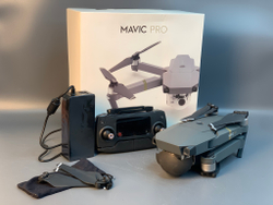 Квадрокоптер DJI Mavic Pro