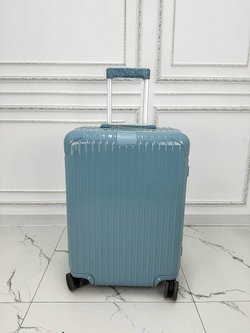 Чемодан Rimowa М