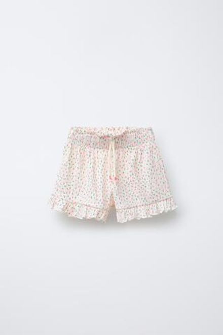 ZARA ШОРТЫ-БЕРМУДЫ С ПРИНТОМ И ВОЛАНАМИ, ЭКРЮ