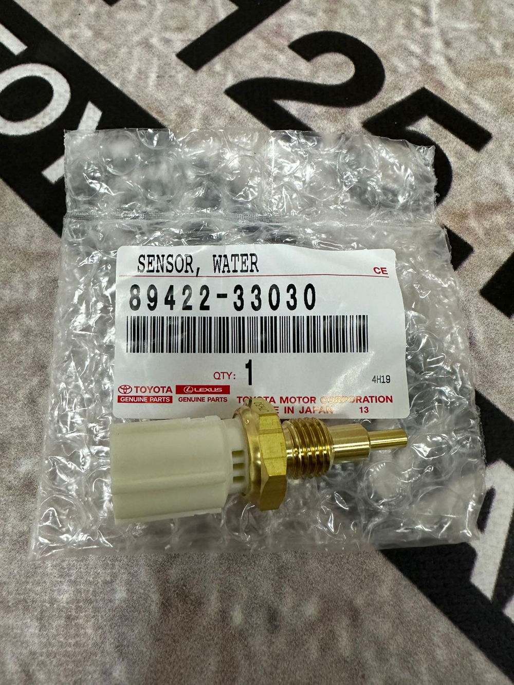 Датчик температуры TOYOTA 89422-33030, шт