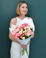 Роза кустовая пионовидная розовая и кремовая,7 веток(00287)