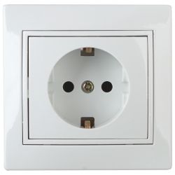 Розетка Intro Plano 1Э-206-01 с заземлением 2P+E Schuko со шторками, 16А-250В, СУ, без лапок, белый | Intro Plano Белый