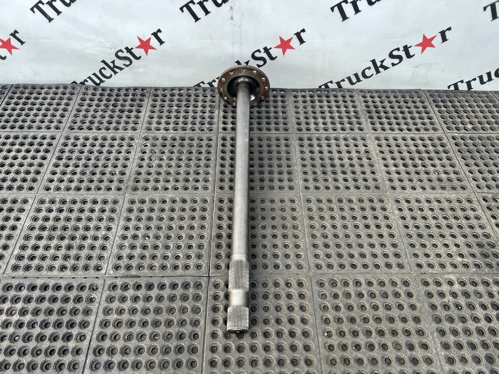 Полуось с блокировкой