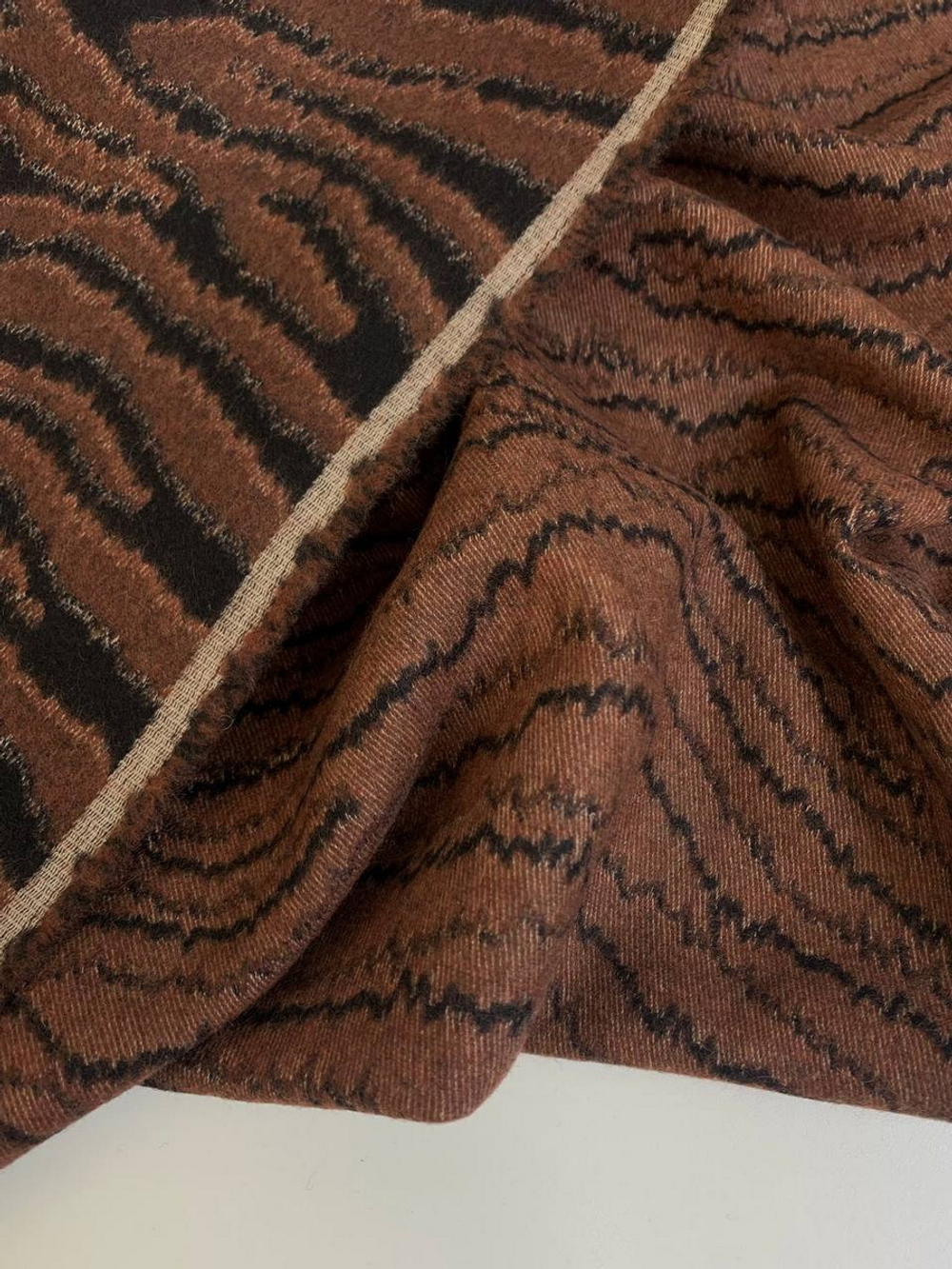 Костюмная шерсть принт, GF9