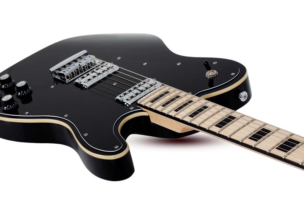 SCHECTER PT FASTBACK BLACK