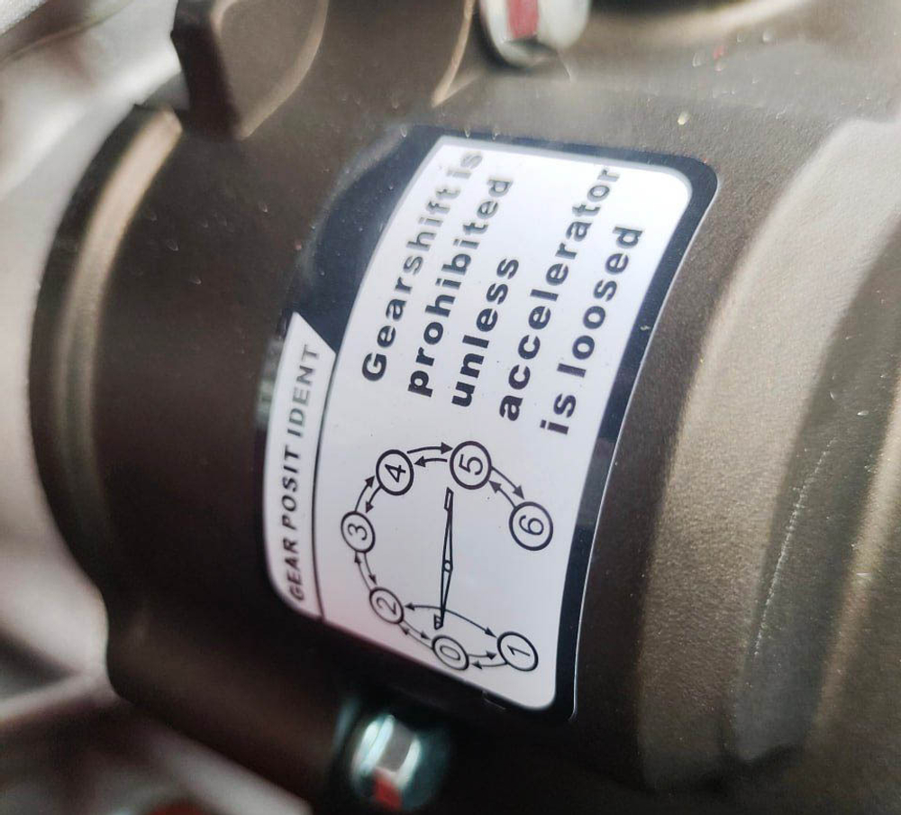 Мотоцикл эндуро Regulmoto Holeshot 300 Red Edition (4 valves) 21/18 ПТС