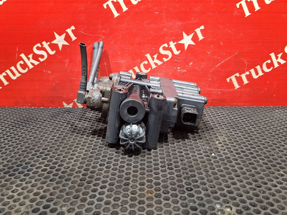 Кран уровня пола главный 2018г