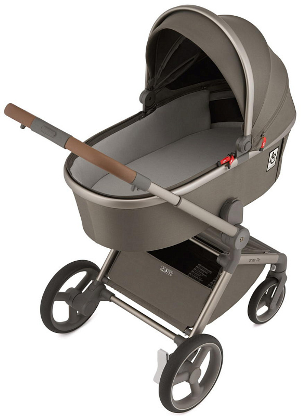 Детская коляска Anex Flo x Avionaut Cosmo 3 в 1 se-01 Cesar/ss-06 Black