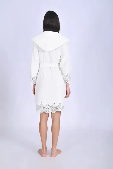 Халат женский велюровый с кружевом 0483 кремовый NUSA Турция