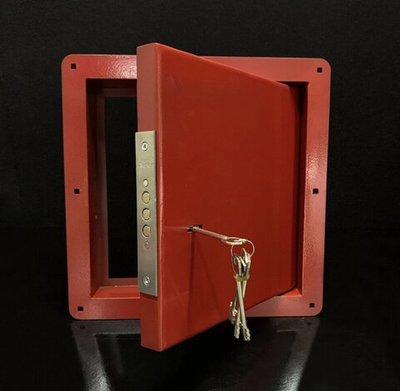 Антивандальная защитная дверка на силомер Rocky Boxer