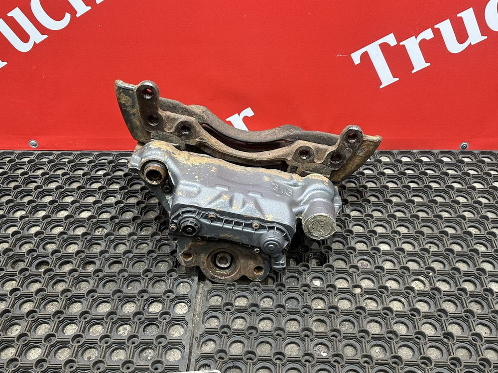 Суппорт задний правый