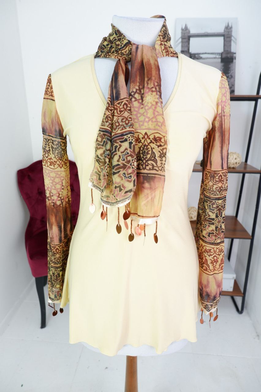 Лонг DANZA с интересными деталями 44 размер